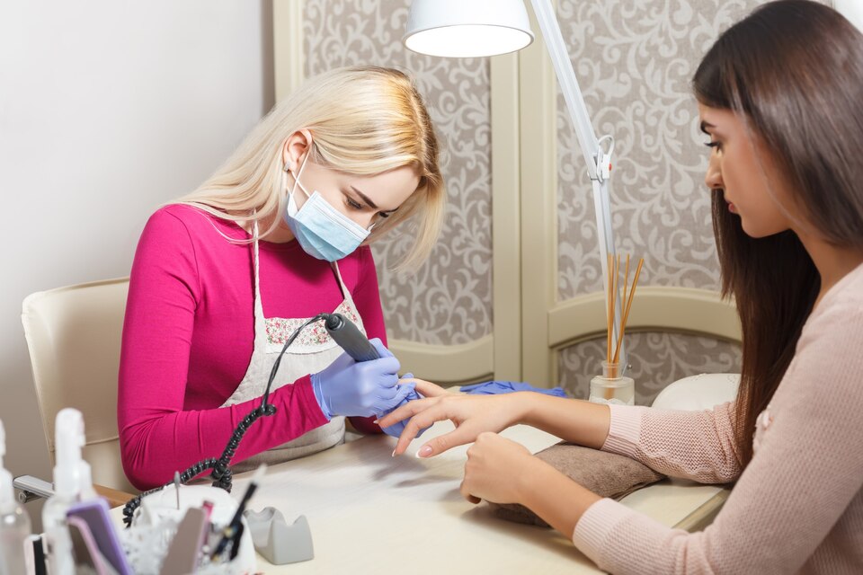 Keçiborlu Manikürcü